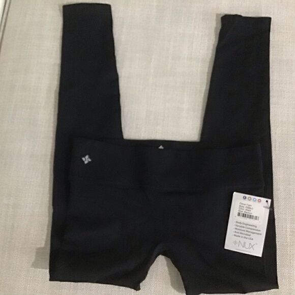 NUX Focus Tights NWT  - Picture 3 of 5